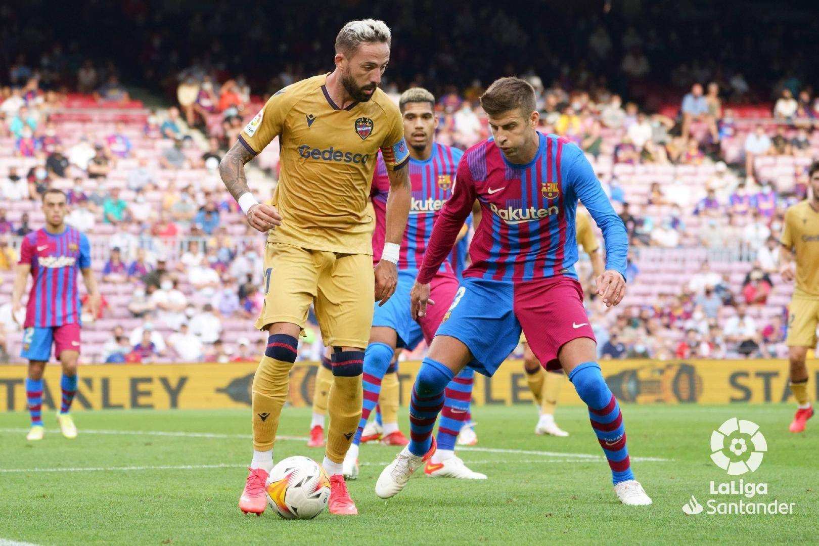 关于法国豪门遭遇连败，积分榜领先位置动摇的信息