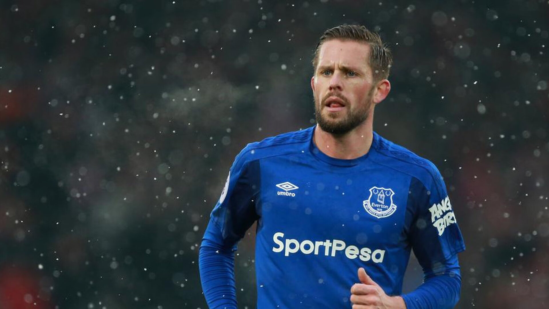 奥亚尔萨瓦尔,荷兰式足球哲学的完美诠释者,如何以关键先生身份碾碎巴萨神话