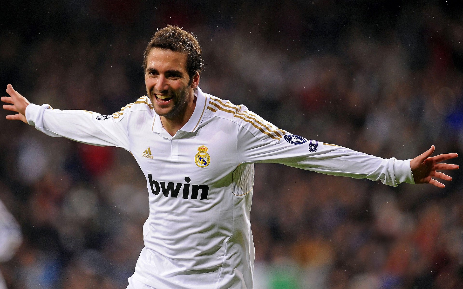 欧冠半决赛之夜,贝恩一手掌控比赛走势,诠释现代门将的终极定义